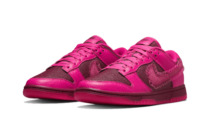 Nike Dunk Low Valentines Day (2022)