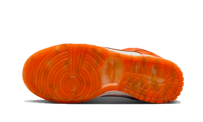Nike Dunk Low Cracked Orange